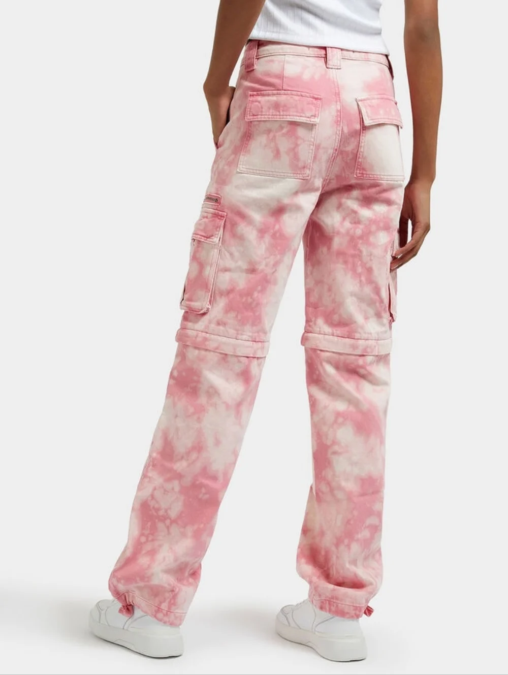 GUESS × Banksy Malia Cargo Pants with Tie-Dye Effect In Pink Size 27 - Picture 2 of 9
